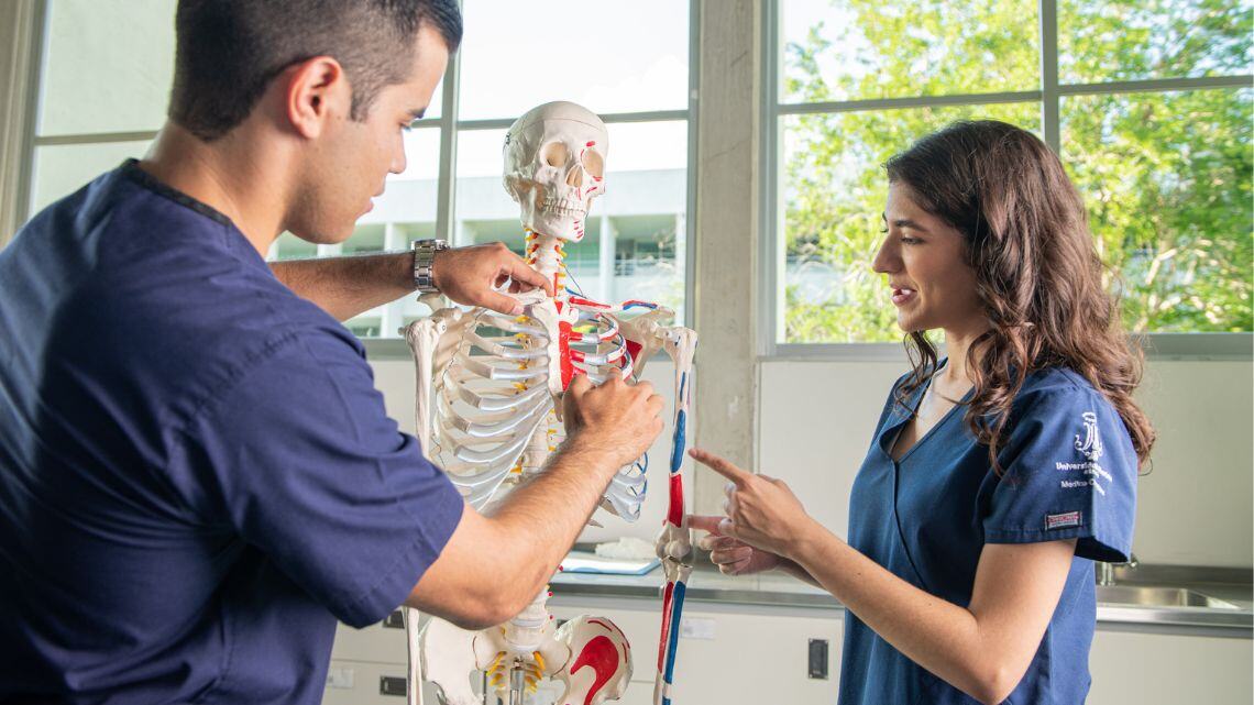 ¿Qué habilidades debo tener para estudiar para Médico Cirujano?